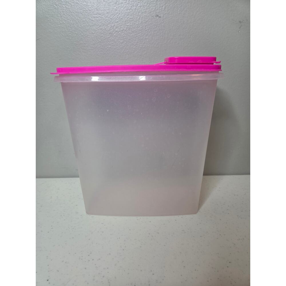 Tupperware Hot #5 Rectangle Keeper Hot Pink Flip Open Lid Storage Container